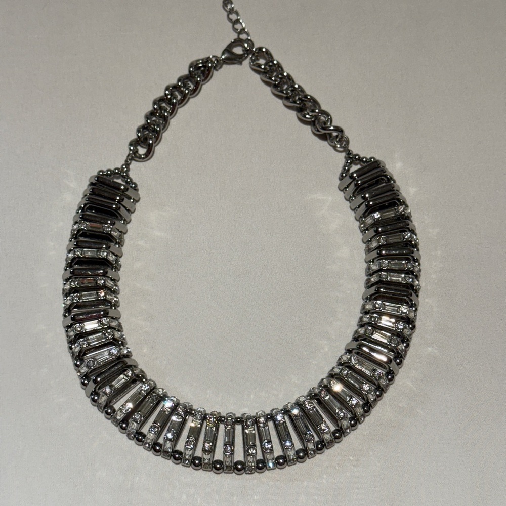 Chico's Kimmy Short Bib Pave Crystal Silver Statement Necklace - Picture 4 of 5